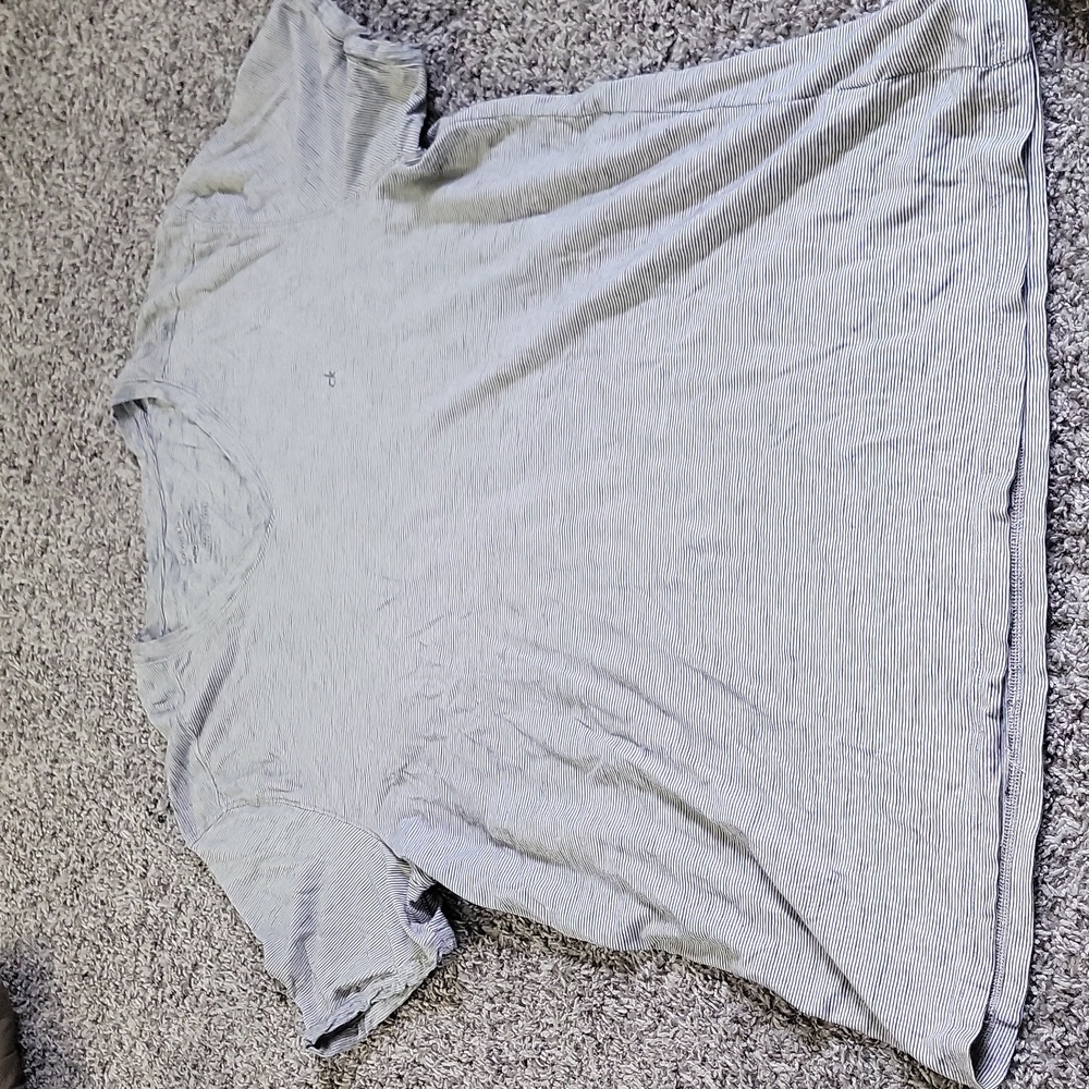 Calvin Klein vneck Black white stripes
